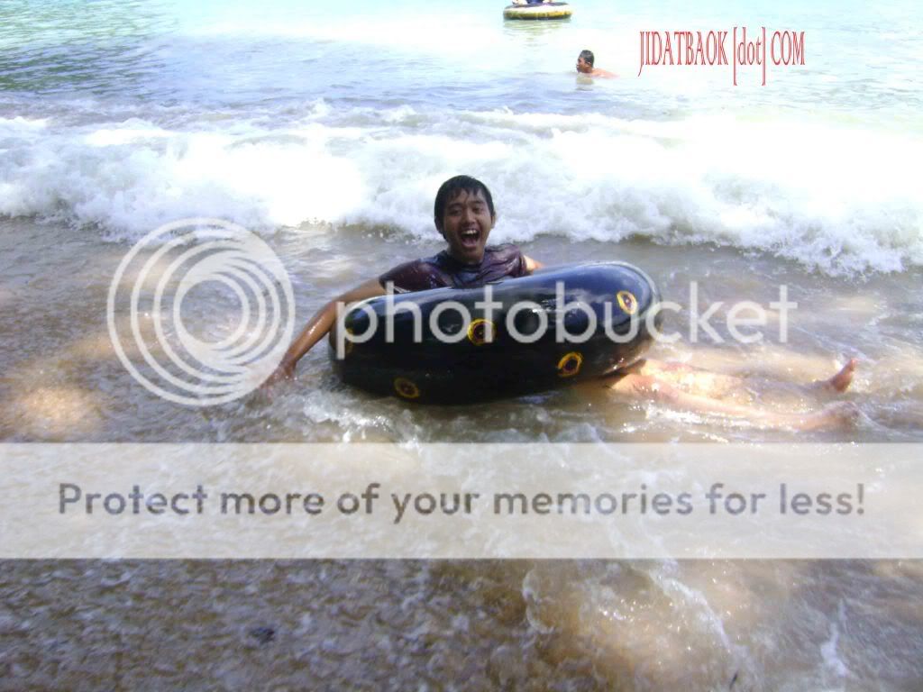 mandi di pantai asik banyak cewek semox